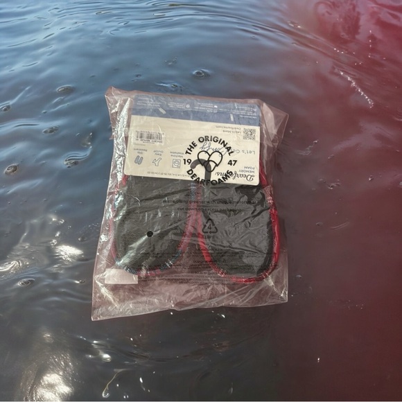 DEARFOAMS COMFY COZY SLIPPERS - Picture 7 of 7